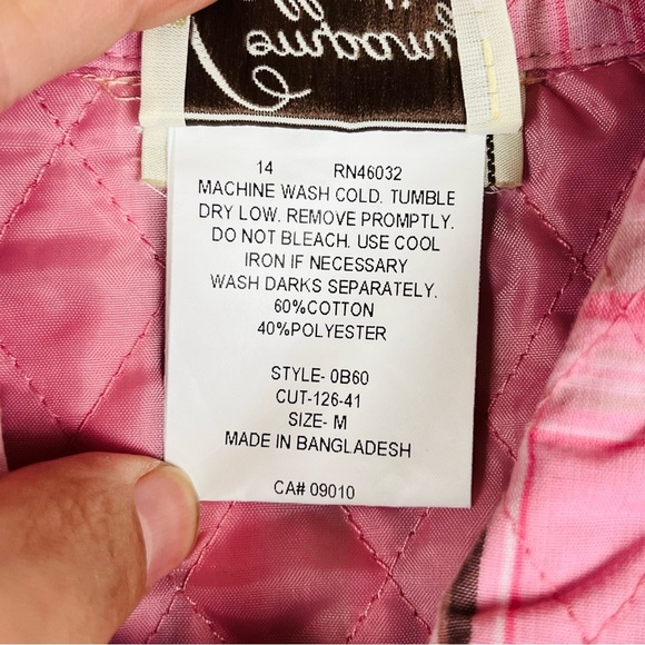Beautiful Pink Plaid Button Front Quilted Vest Pockets, Adjustable Size Medium - Picture 6 of 11
